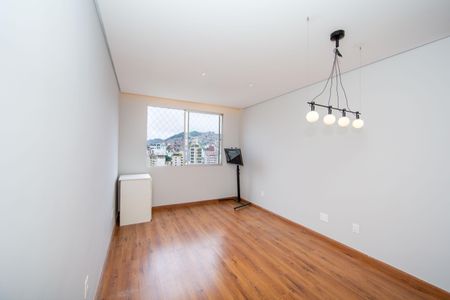 SALA de apartamento para alugar com 2 quartos, 97m² em Serra, Belo Horizonte
