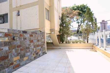 Apartamento para alugar com 68m², 2 quartos e 2 vagasEntrada