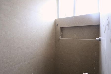 Apartamento para alugar com 68m², 2 quartos e 2 vagasBanheiro da Suíte