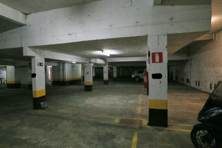 Apartamento para alugar com 68m², 2 quartos e 2 vagasGaragem