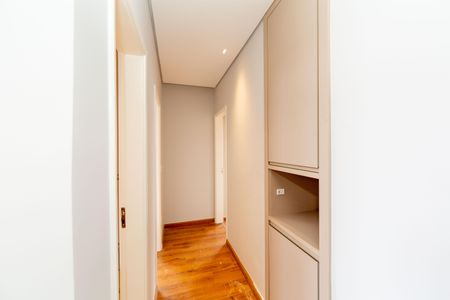 CORREDOR de apartamento para alugar com 2 quartos, 97m² em Serra, Belo Horizonte