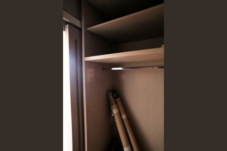 Apartamento para alugar com 68m², 2 quartos e 2 vagasCloset da suíte