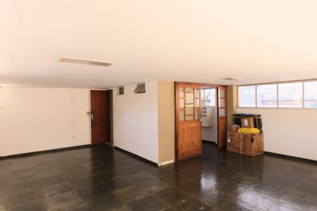 Apartamento para alugar com 68m², 2 quartos e 2 vagasSAK