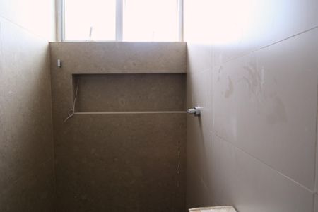 Apartamento para alugar com 68m², 2 quartos e 2 vagasBanheiro da Suíte