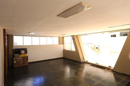 Apartamento para alugar com 68m², 2 quartos e 2 vagasÁrea comum - Salão de festas