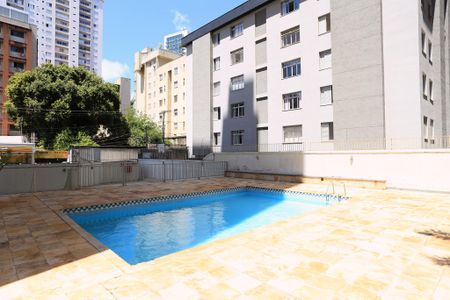 Apartamento para alugar com 68m², 2 quartos e 2 vagasÁrea comum - Piscina