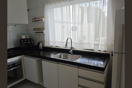 Casa para alugar com 80m², 3 quartos e 2 vagas