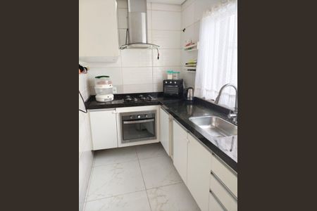 Casa para alugar com 80m², 3 quartos e 2 vagas