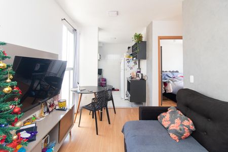 Sala de apartamento para alugar com 2 quartos, 42m² em Cavalhada, Porto Alegre