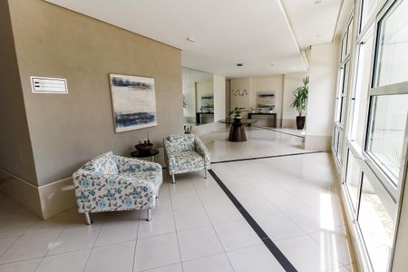 Apartamento para alugar com 51m², 2 quartos e 1 vaga Apartamento para alugar com 51m², 2 quartos e 1 vagaHall de entrada