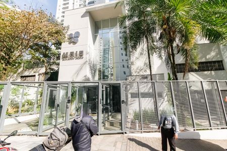 Apartamento para alugar com 51m², 2 quartos e 1 vaga Apartamento para alugar com 51m², 2 quartos e 1 vagaFachada e portaria