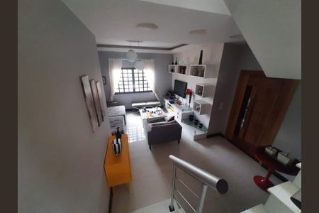 Sala de casa de condomínio à venda com 3 quartos, 310m² em Taquara, Rio de Janeiro