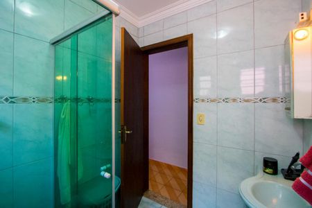 Casa à venda com 124m², 3 quartos e 2 vagasBanheiro social 1