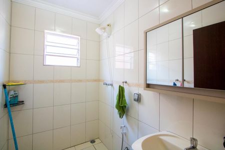 Casa à venda com 124m², 3 quartos e 2 vagasBanheiro do quarto 1