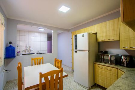 Casa à venda com 124m², 3 quartos e 2 vagasCopa