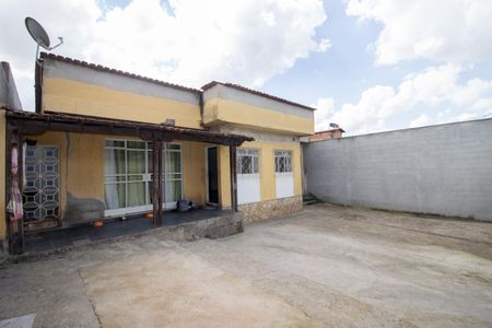 Casa à venda com 117m², 4 quartos e 4 vagasGaragem