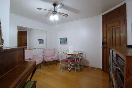 Apartamento para alugar com 45m², 1 quarto e 1 vagaSala