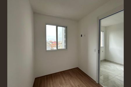 Quarto 2 de apartamento para alugar com 2 quartos, 34m² em Itaberaba, São Paulo