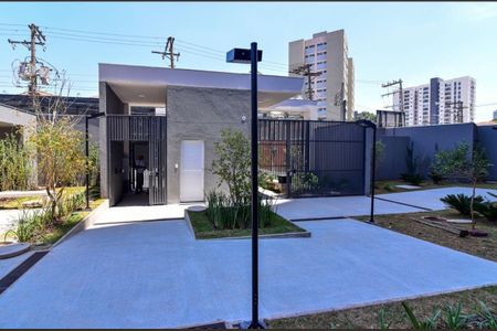 Apartamento para alugar com 34m², 2 quartos e sem vagaEntrada