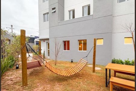 Apartamento para alugar com 34m², 2 quartos e sem vagaÁrea comum