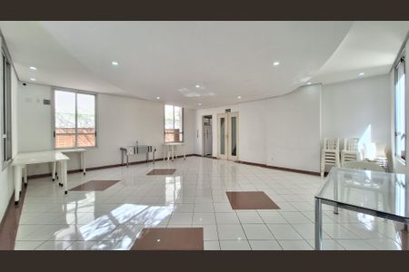 Apartamento à venda com 50m², 2 quartos e 1 vagaÁrea comum - Salão de festas