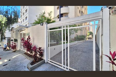 Apartamento à venda com 50m², 2 quartos e 1 vagaFachada