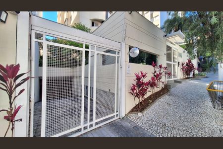 Apartamento à venda com 50m², 2 quartos e 1 vagaFachada