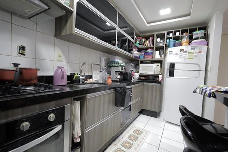 Apartamento para alugar com 55m², 2 quartos e 2 vagasCozinha