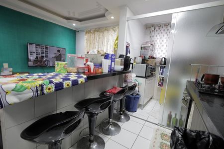 Apartamento para alugar com 55m², 2 quartos e 2 vagasCozinha