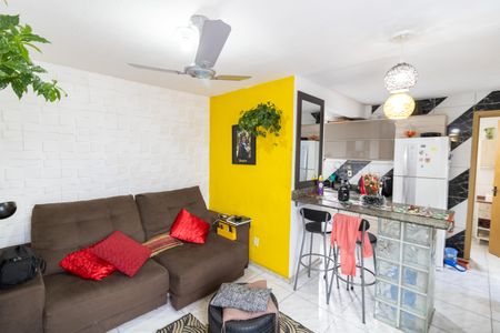 Sala de apartamento à venda com 2 quartos, 48m² em São José, Porto Alegre