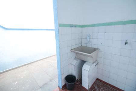 Casa à venda com 80m², 2 quartos e sem vagaÁrea de Serviço