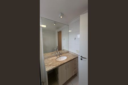 Apartamento para alugar com 133m², 3 quartos e 2 vagasBanheiro da Suíte 1