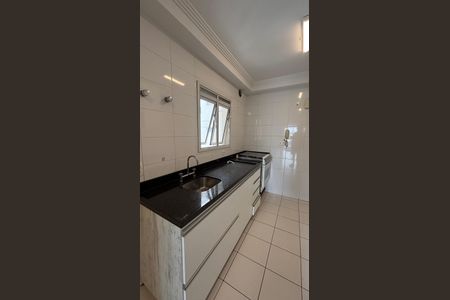 Apartamento para alugar com 133m², 3 quartos e 2 vagasCozinha