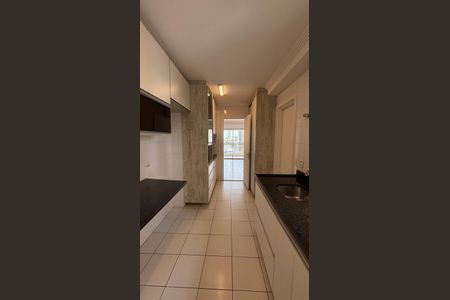 Apartamento para alugar com 133m², 3 quartos e 2 vagasCozinha