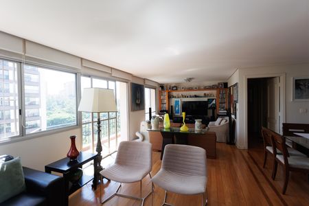 Apartamento à venda com 147m², 3 quartos e 3 vagas Apartamento à venda com 147m², 3 quartos e 3 vagassala