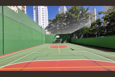 Apartamento à venda com 147m², 3 quartos e 3 vagas Apartamento à venda com 147m², 3 quartos e 3 vagasQuadra Esportiva