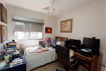 Apartamento à venda com 147m², 3 quartos e 3 vagas Apartamento à venda com 147m², 3 quartos e 3 vagasquarto 2