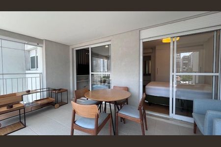Apartamento à venda com 1 quarto, 56m² em Vila Nova Conceição, São Paulo