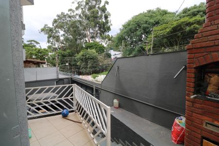 Casa à venda com 70m², 1 quarto e 2 vagasChurrasqueira