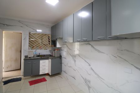 Casa à venda com 70m², 1 quarto e 2 vagasCozinha