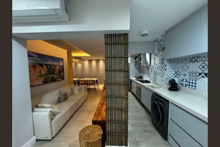 Apartamento à venda com 2 quartos, 65m² em Jardim Vazani, São Paulo
