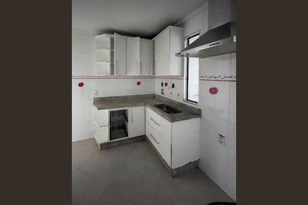 Apartamento para alugar com 64m², 2 quartos e 1 vagaCozinha