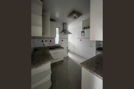 Apartamento para alugar com 64m², 2 quartos e 1 vagaCozinha