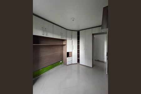 Quarto 1 de apartamento para alugar com 2 quartos, 64m² em Jardim Santa Emilia, São Paulo