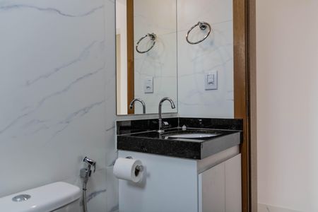 Apartamento para alugar com 70m², 3 quartos e 2 vagasBanheiro Social