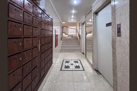 Apartamento à venda com 85m², 3 quartos e sem vagaÁrea comum