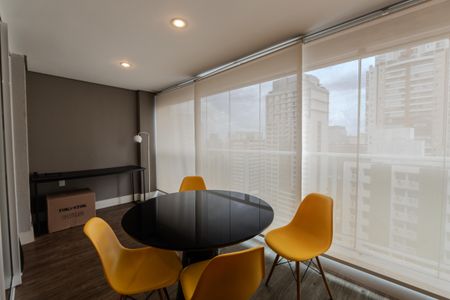 Apartamento para alugar com 52m², 1 quarto e 1 vagaSacada