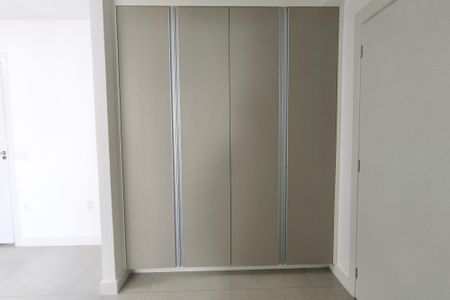 Apartamento para alugar com 37m², 1 quarto e 1 vagaEscritório