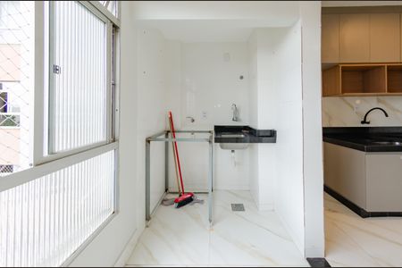 Apartamento à venda com 110m², 4 quartos e 1 vagaÁrea de serviço