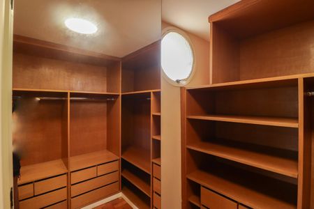 Apartamento à venda com 68m², 3 quartos e 1 vagaCloset